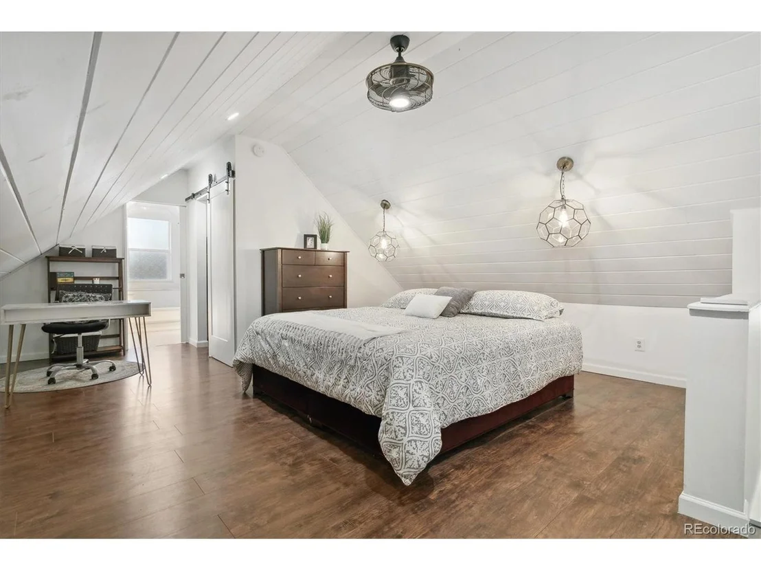 Photo of 1815 W 38th Ave