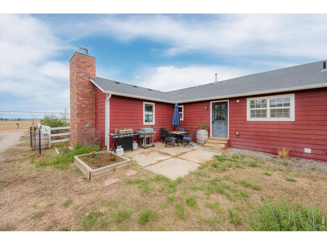Photo of 37648 County Road 49