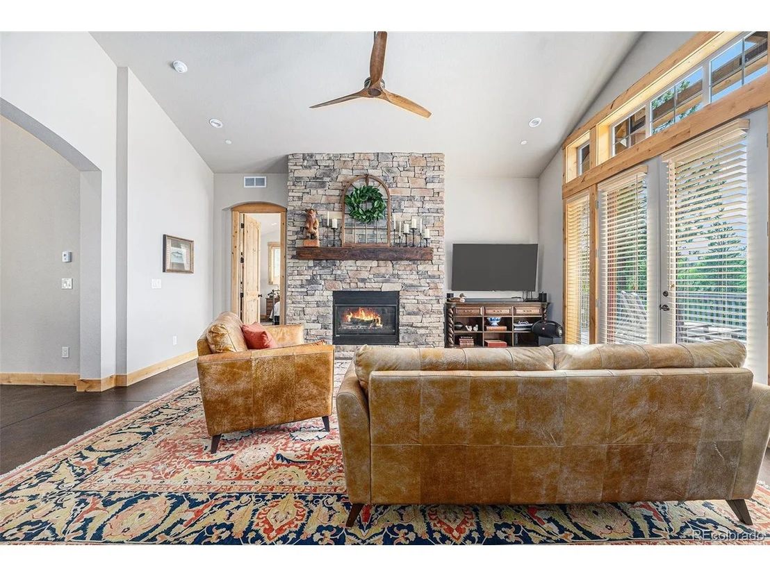 Photo of 342 Crescent Lake Rd