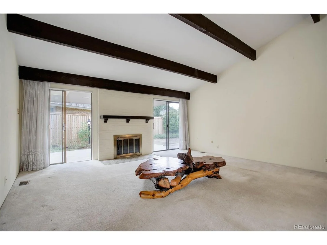 Photo of 42 Eagle Dr