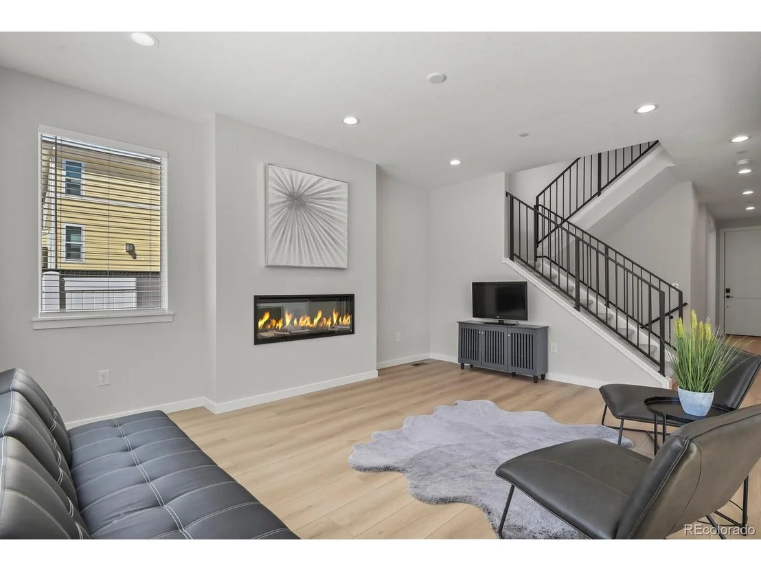 Photo of 106 Cayauga Way