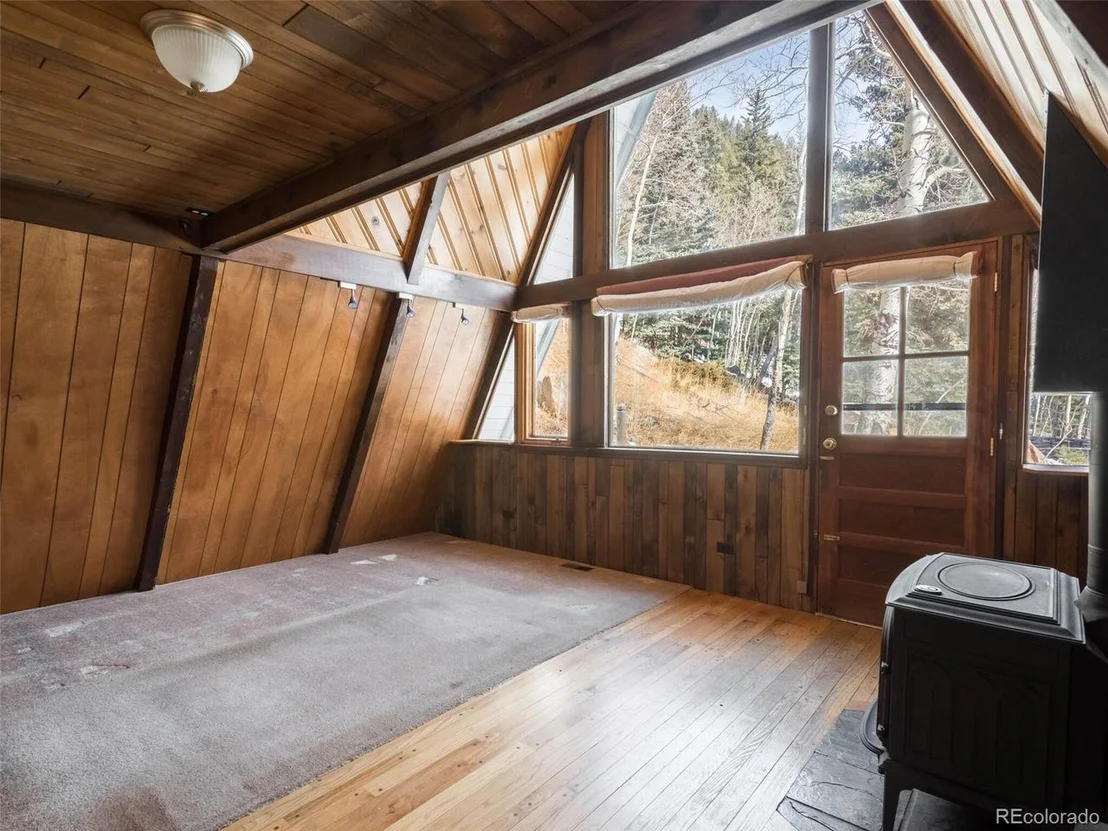 Photo of 4254 Witter Gulch Rd