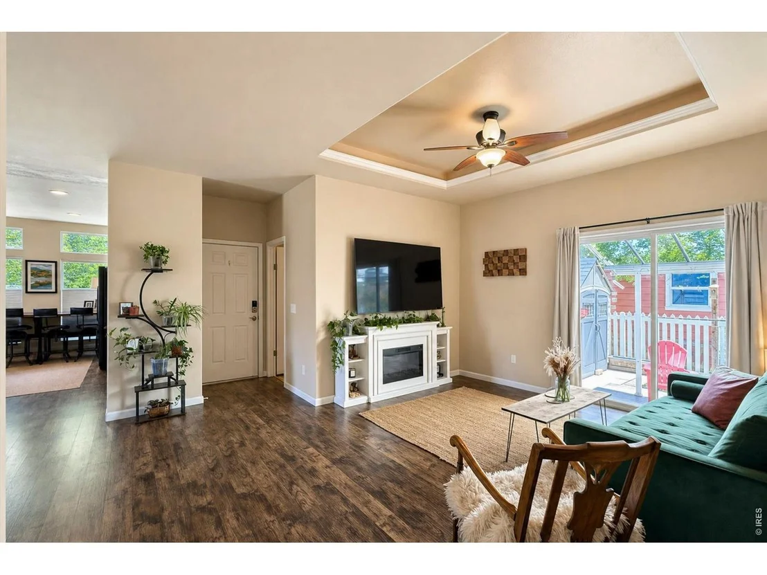 Photo of 7920 Mountain View Dr