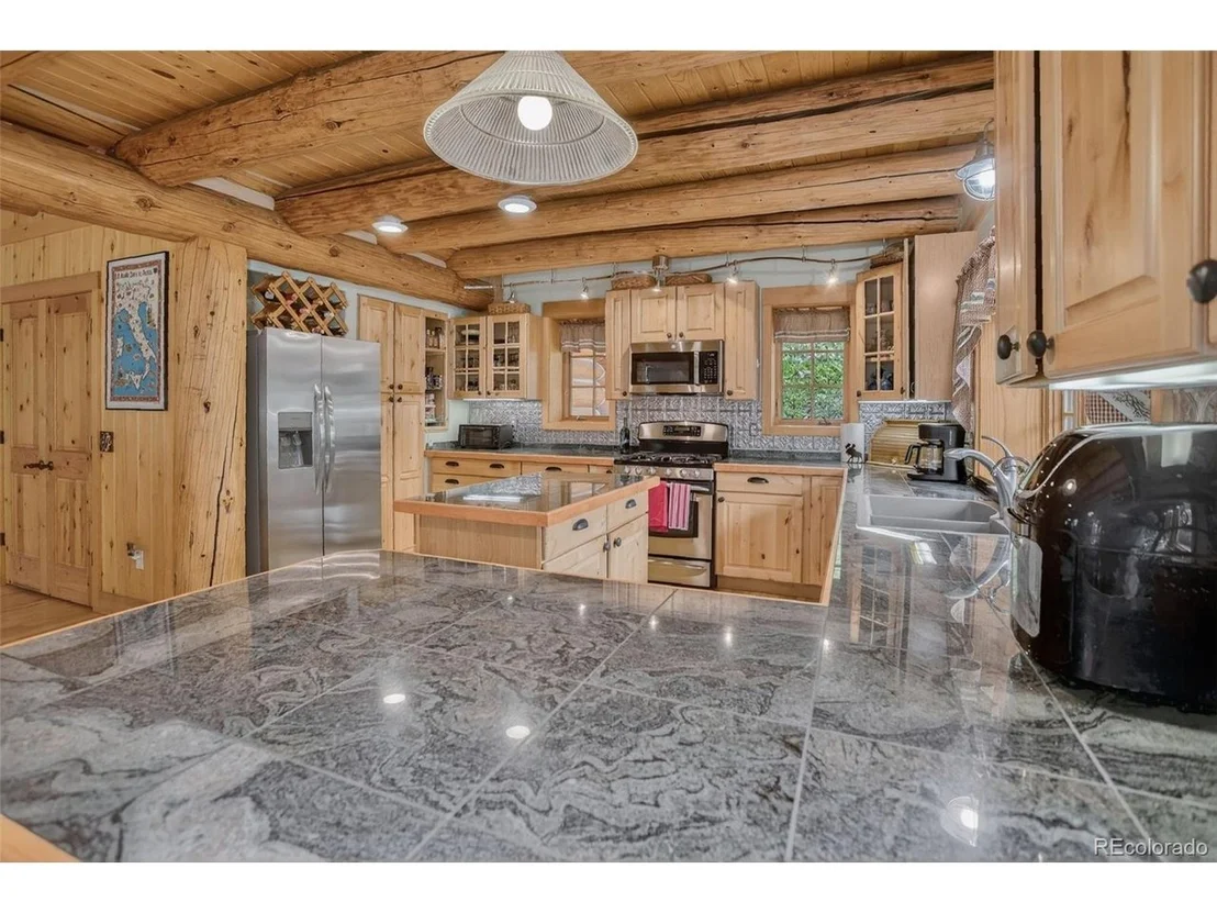 Photo of 261 Pine Dr