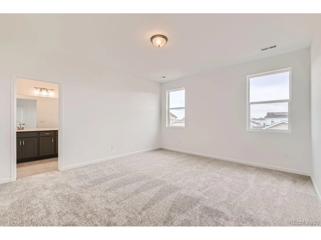 Photo of 856 Sunflower Dr