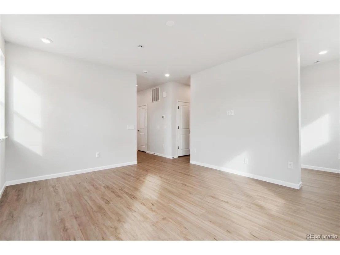 Photo of Unit 16105 at 455 Interlocken Blvd