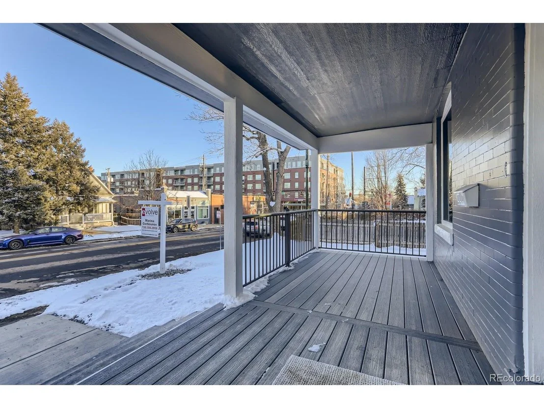 Photo of 3829 Lowell Blvd