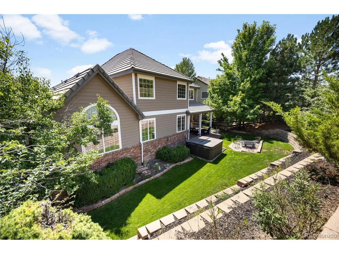 Photo of 6987 Esperanza Dr