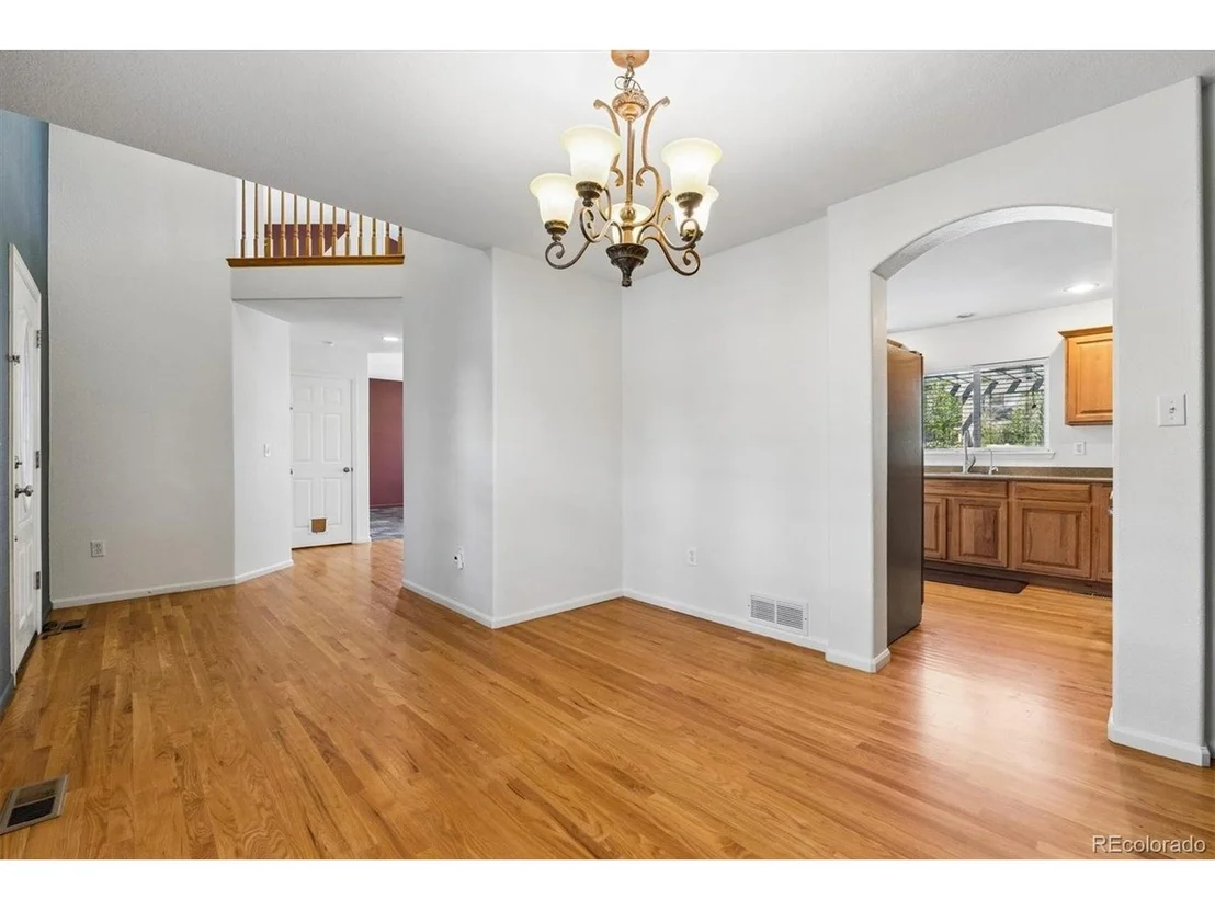 Photo of 10220 Echo Cir
