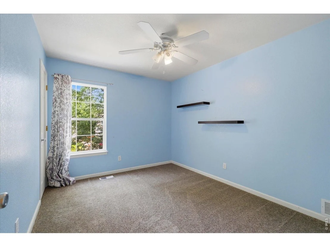 Photo of 3593 Larkspur Dr