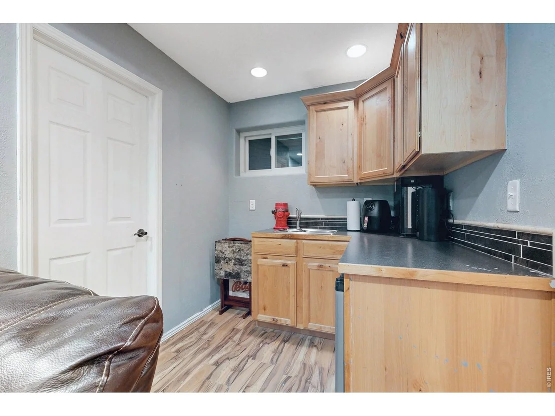 Photo of 503 Broadview Dr