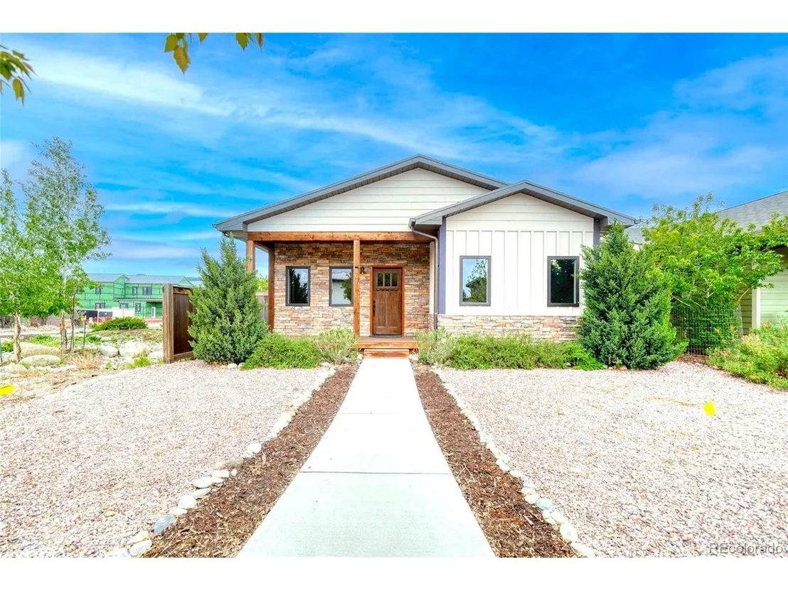 Photo of 101 Crestone Mesa Dr