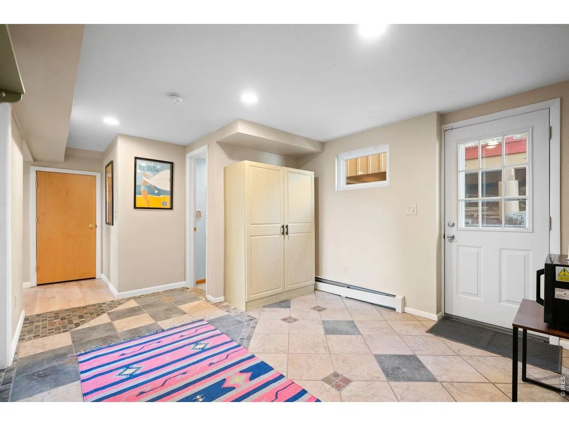 Photo of 526 Brook Rd