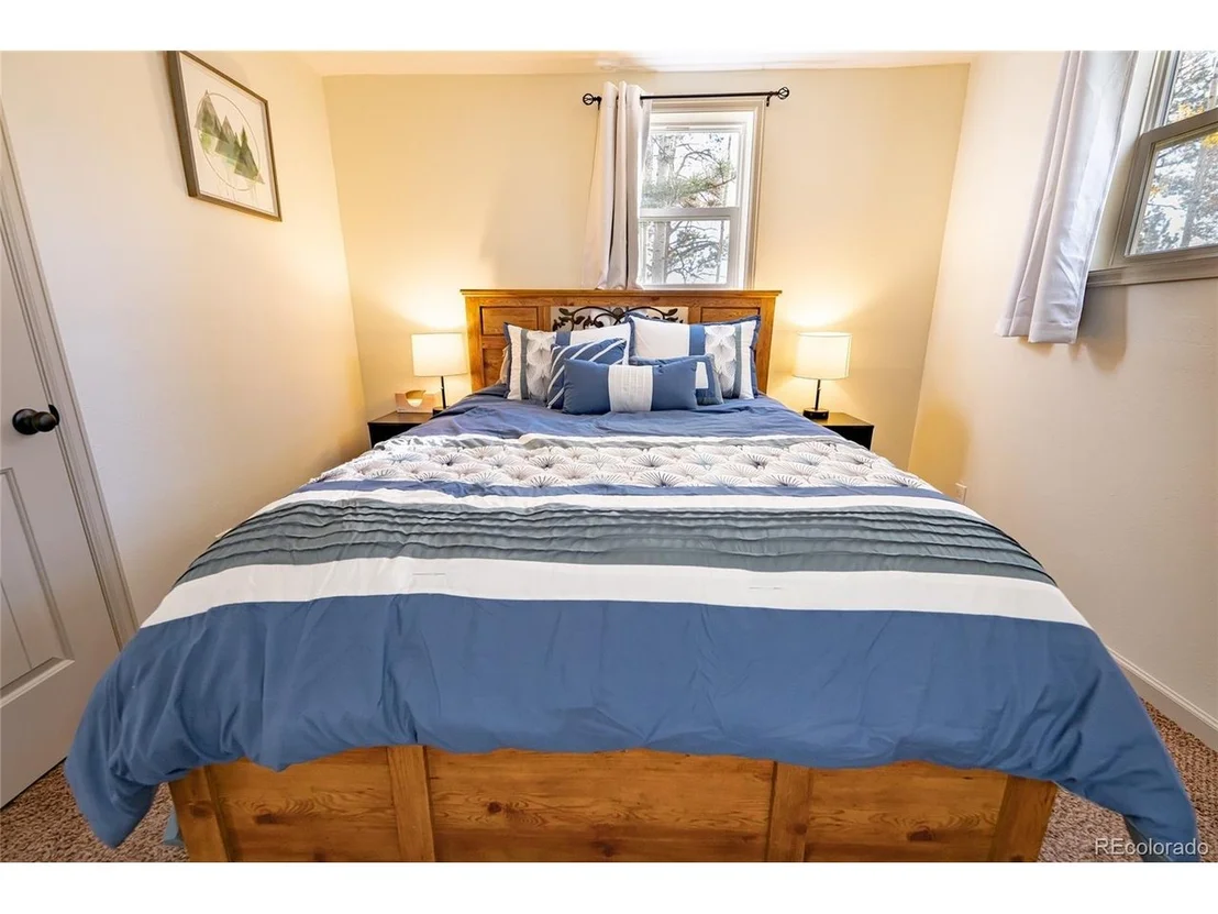 Photo of 220 Burland Dr