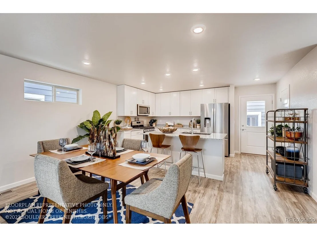 Photo of 323 Marshall Mews