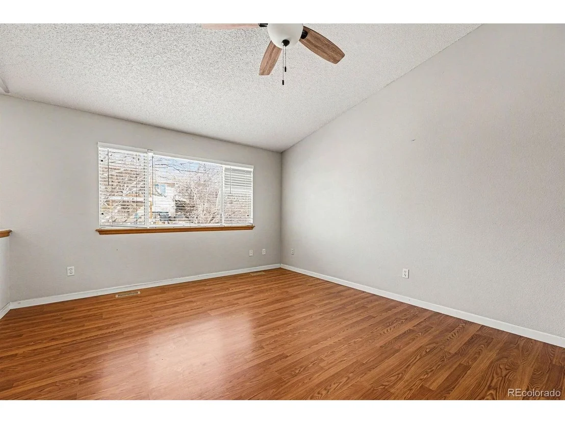 Photo of 5458 S Perth Way