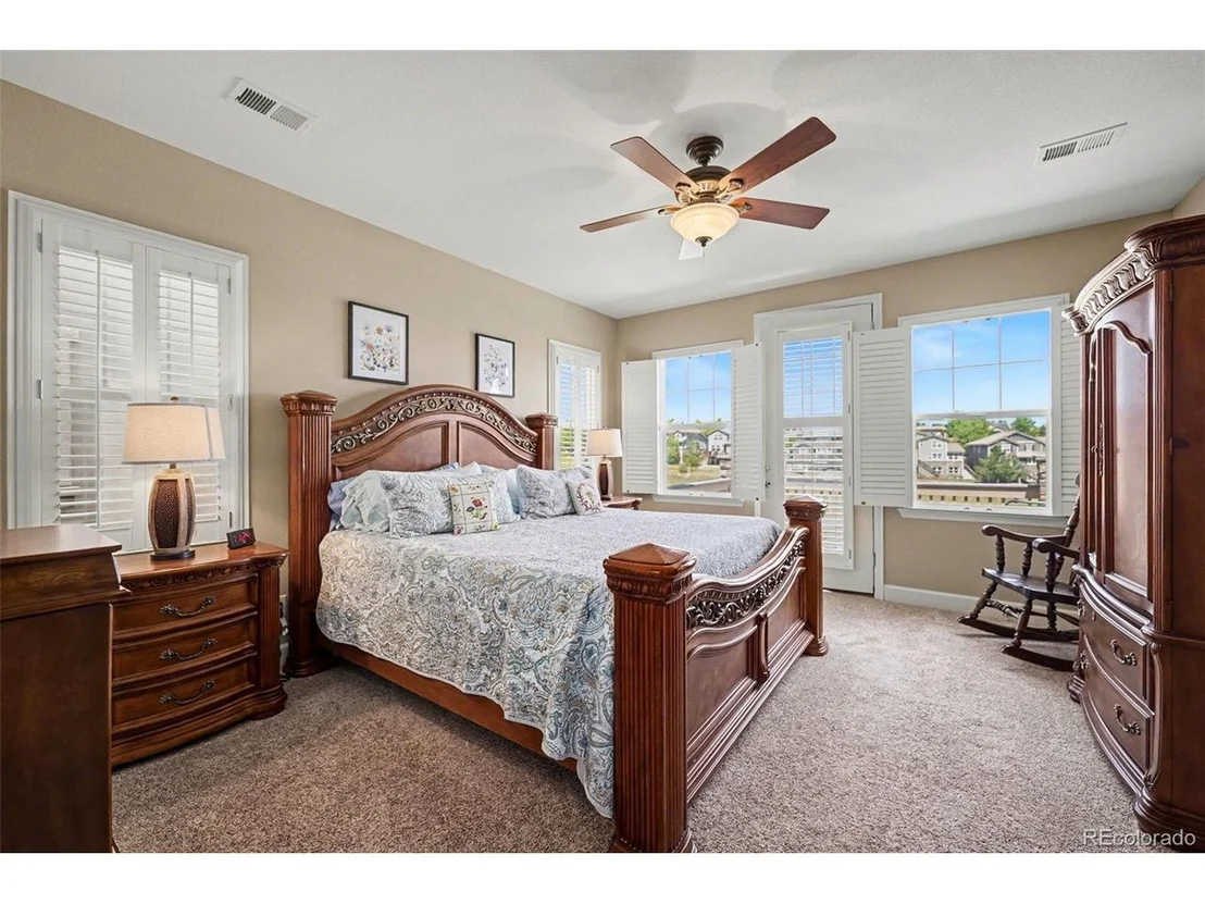 Photo of 4491 Valleybrook Dr
