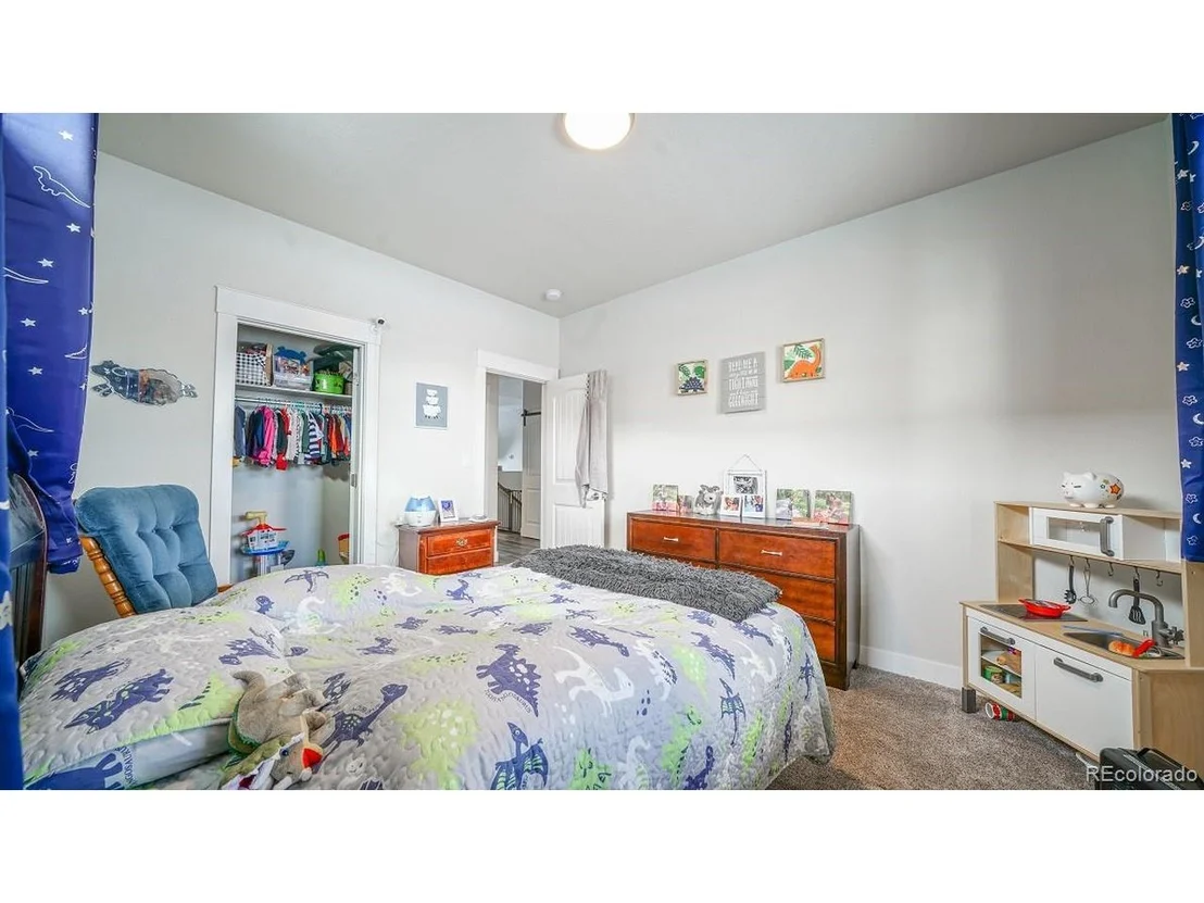Photo of 515 11th Ave