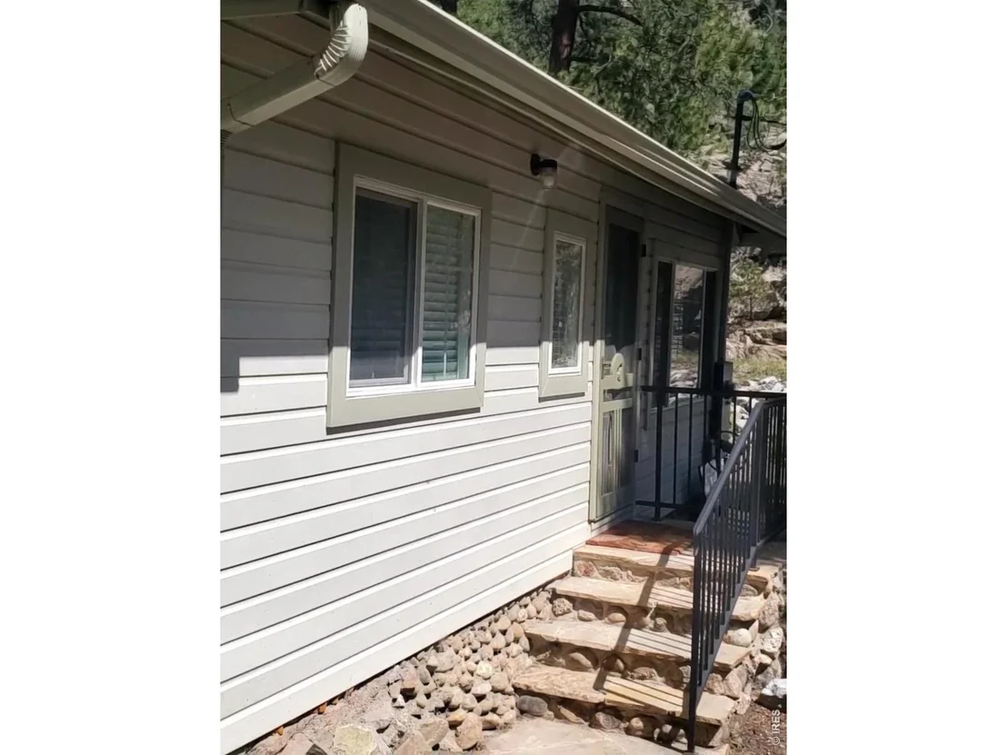 Photo of 42 Big Pine Ln