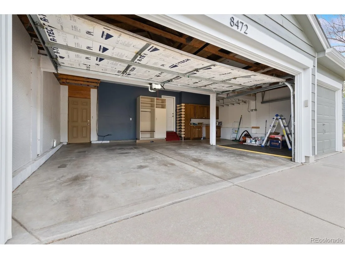 Photo of 8472 Bluegrass Cir