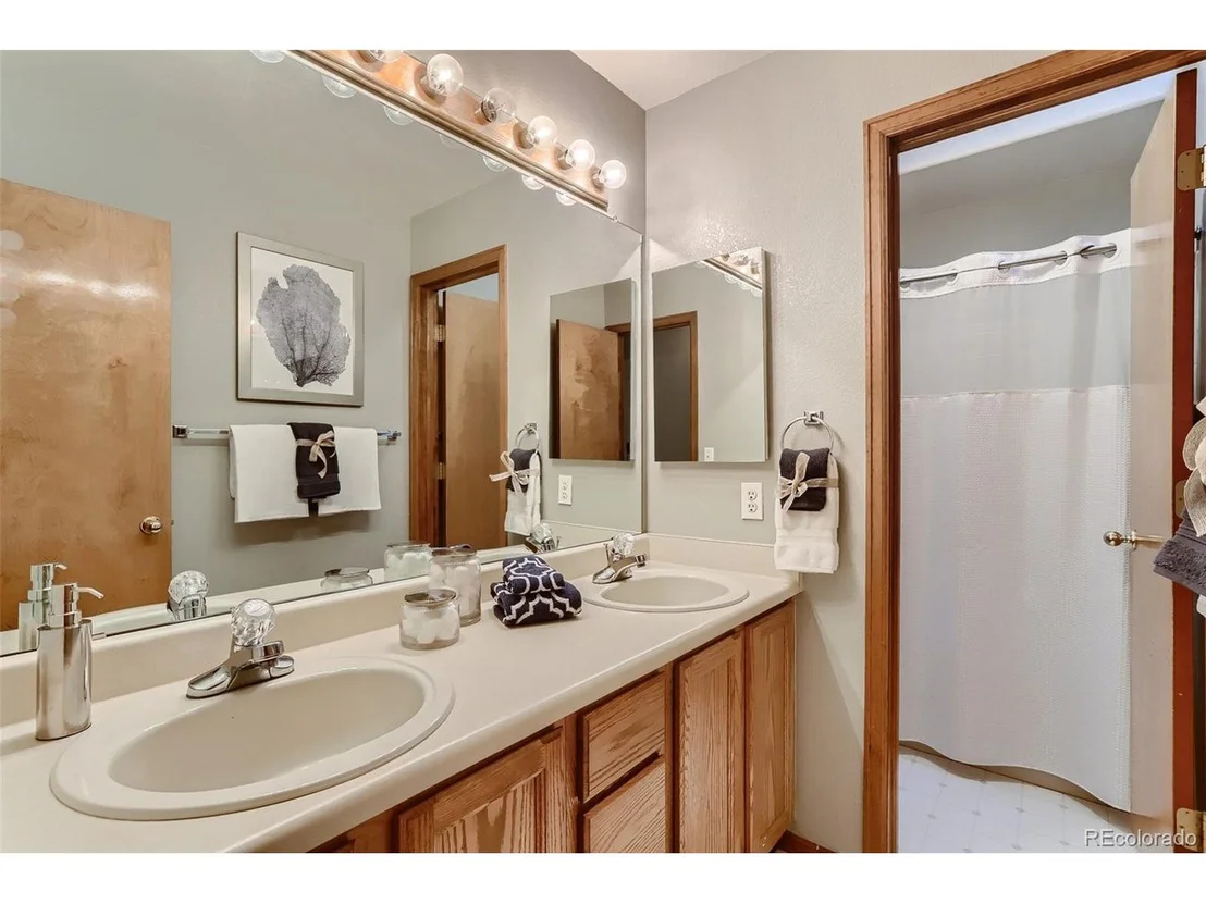 Photo of 6744 W 98th Cir