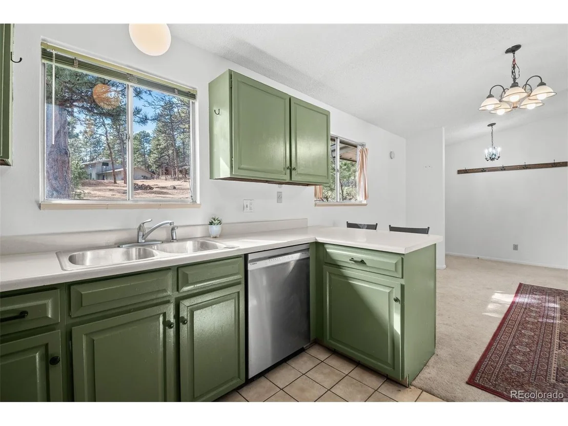 Photo of 29611 Fairway Dr