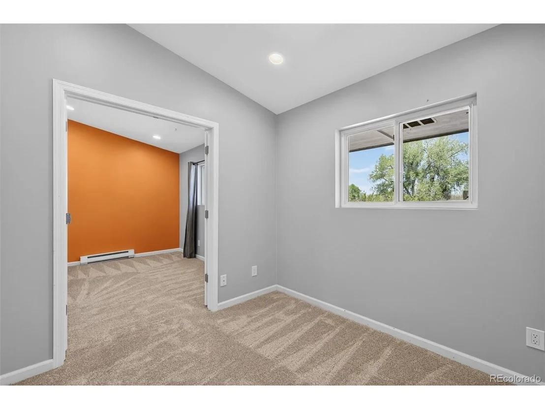 Photo of 1120 Meadowlark Dr