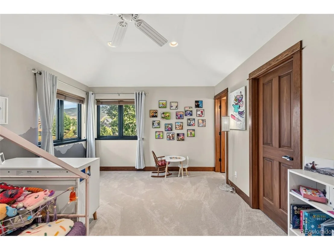 Photo of 10 Dylan Ct