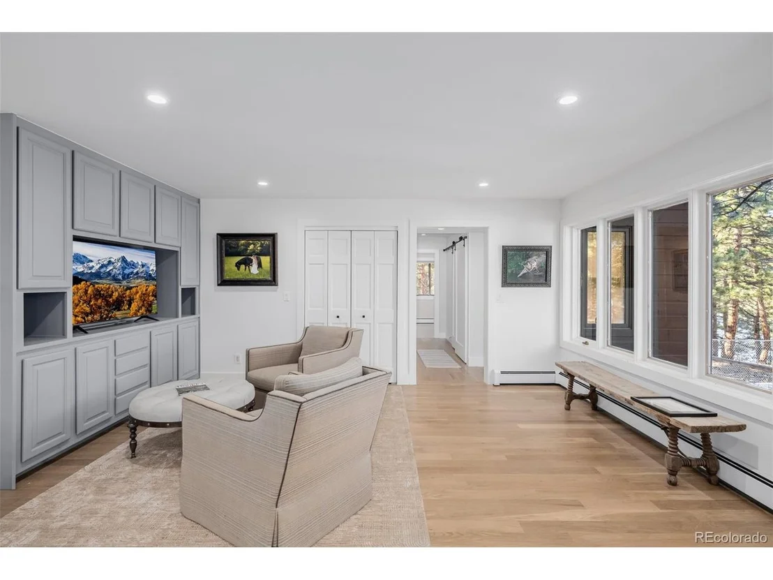 Photo of 37 Wagner Cir