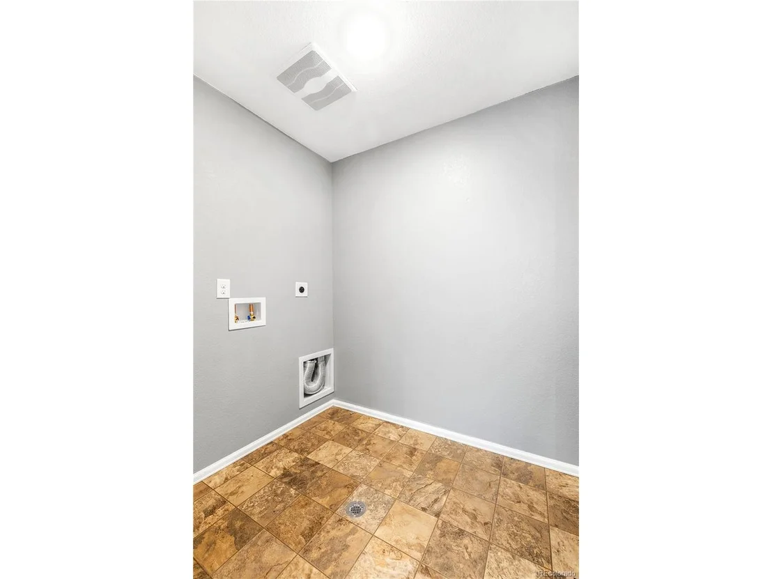 Photo of 2287 Echo Park Dr