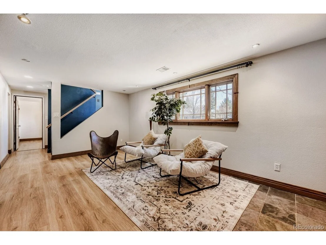 Photo of 15 Pawnee Dr