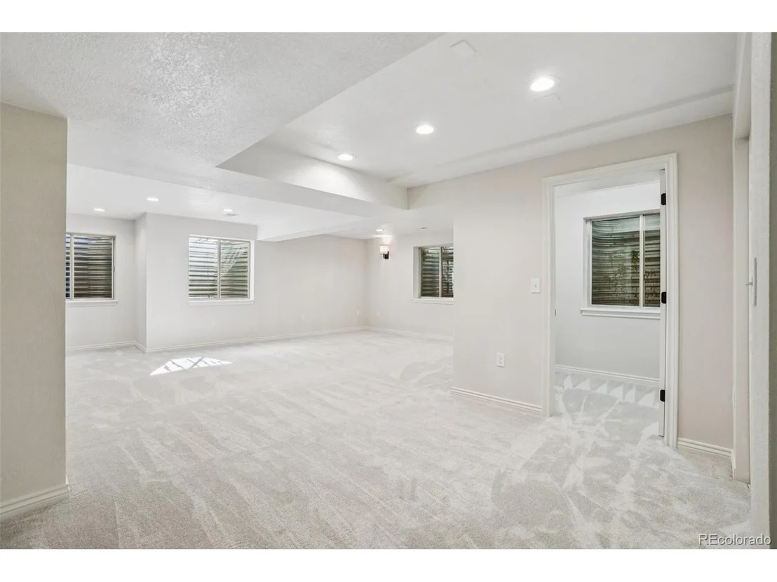 Photo of 1148 Chestnut Dr