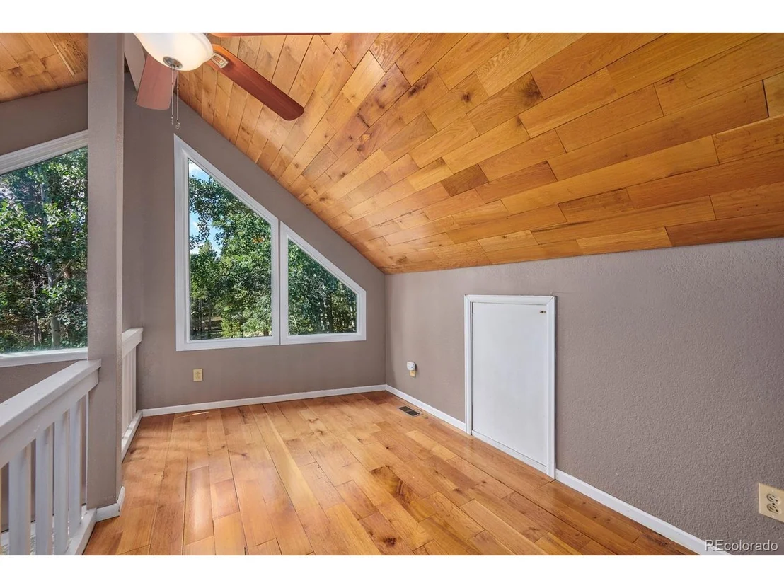 Photo of 1861 Karlann Dr