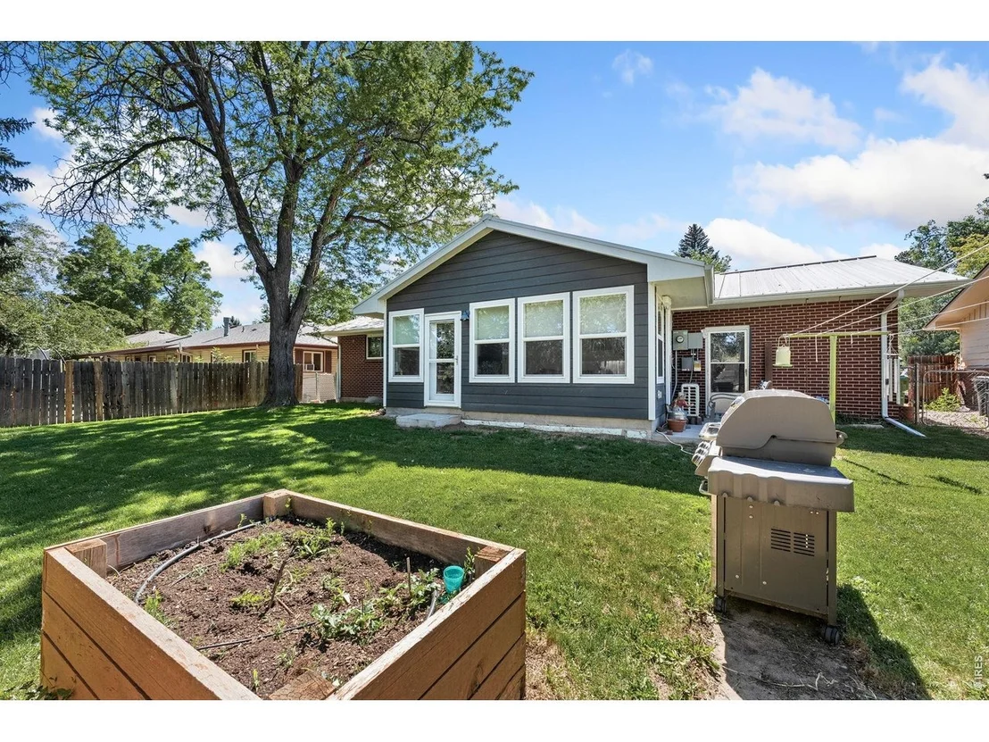 Photo of 1616 Smith Pl