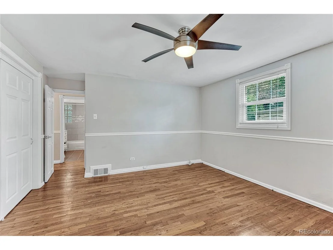 Photo of 1712 Olive Street