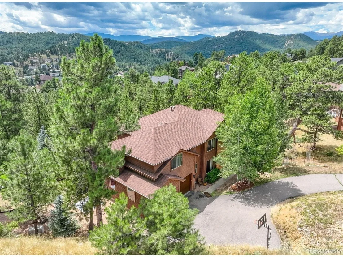 Photo of 26226 Sweetbriar Trl