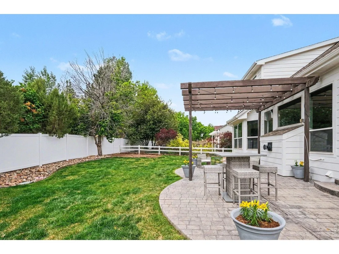 Photo of 101 Whitney Ct