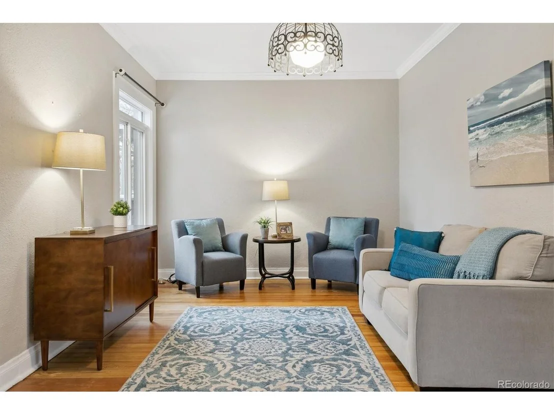 Photo of 1815 W 38th Ave