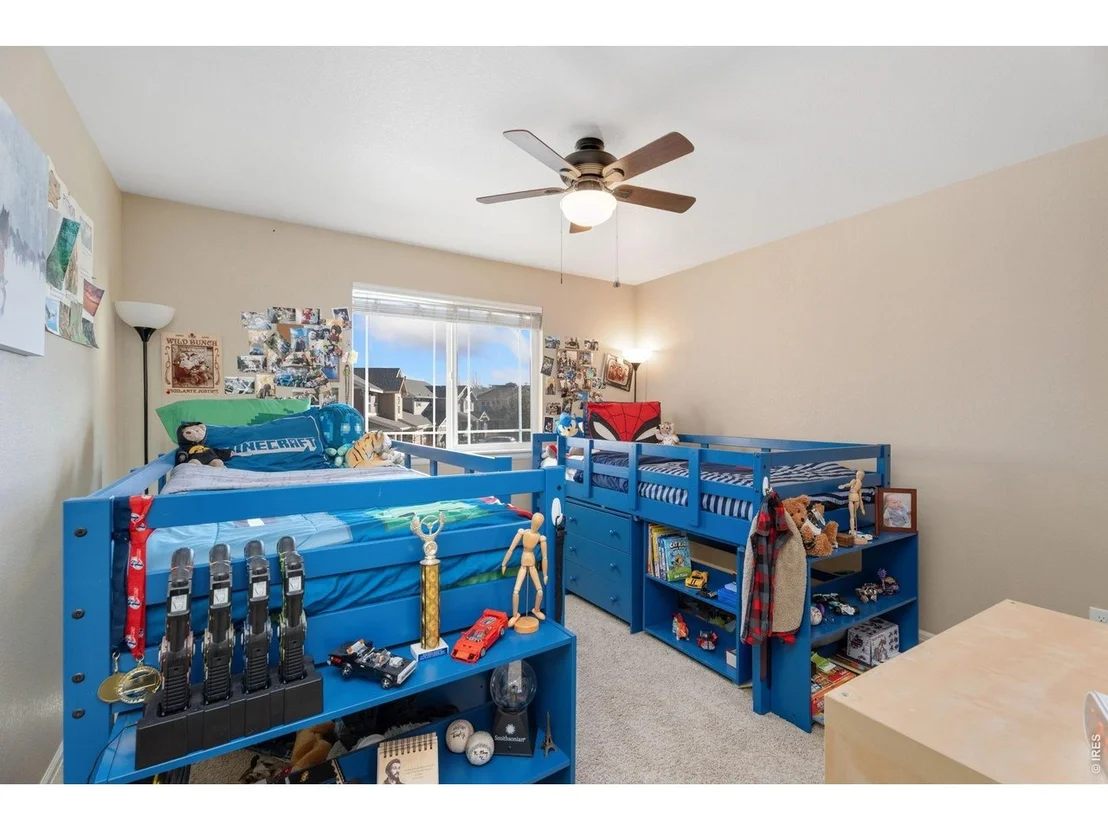 Photo of 2084 Bayfront Dr