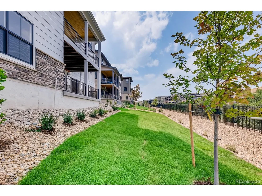 Photo of 9625 Viewside Dr