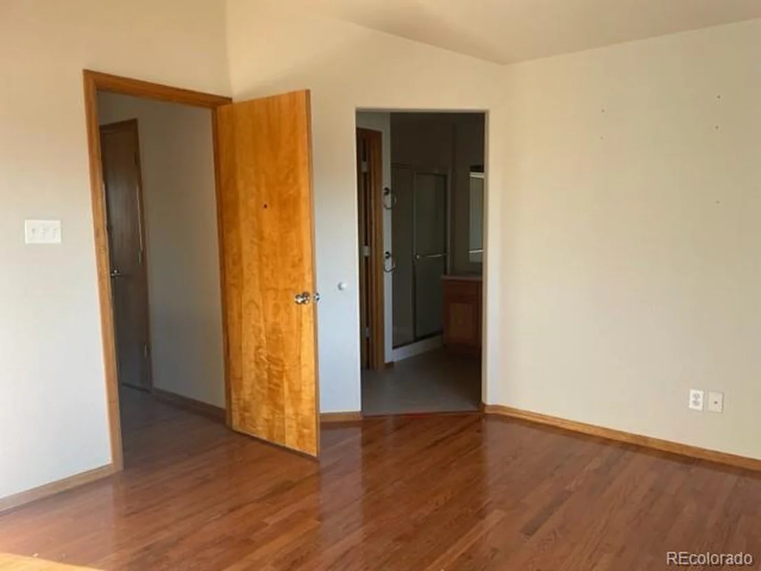 Photo of 6124 Taylor St