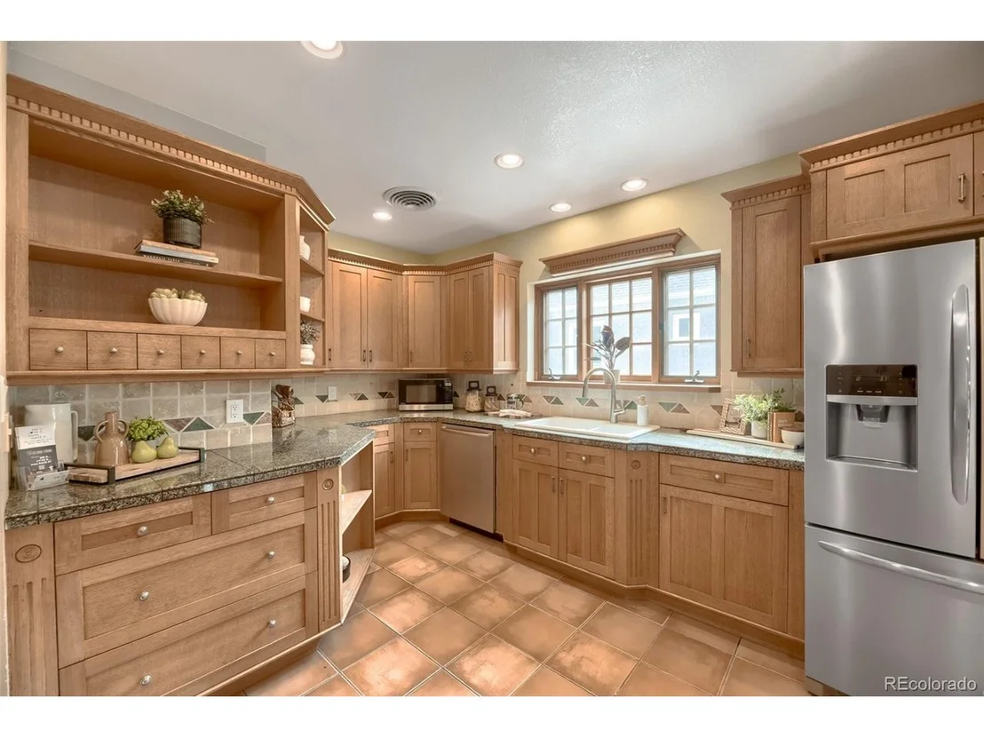 Photo of 428 Colorado Blvd