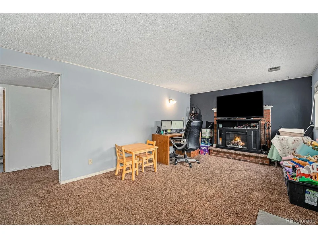 Photo of 1206 Lefthand Dr