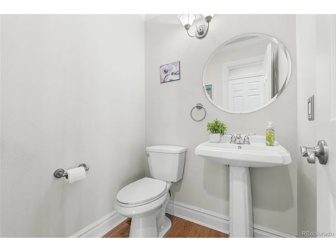 Photo of 1657 W 115th Cir