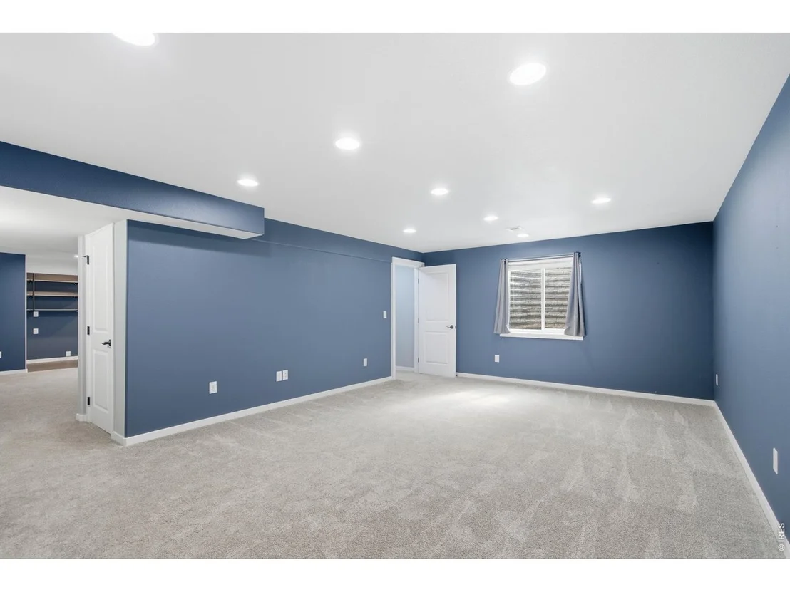 Photo of 347 Linden Oaks Dr