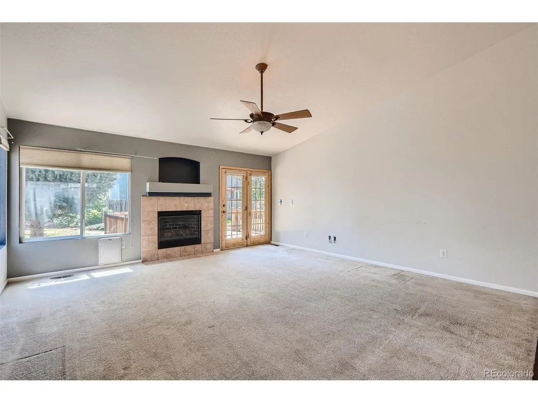 Photo of 5855 Canyon Cir