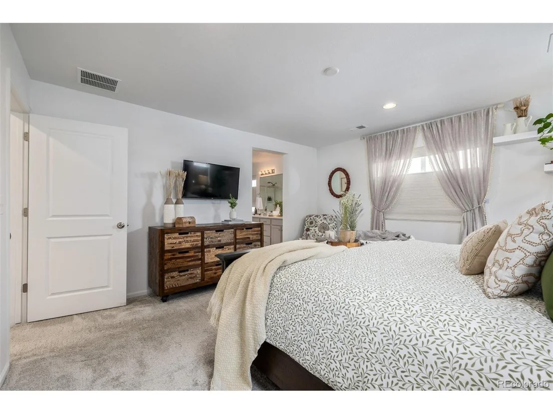Photo of 5529 Gray Wolf Ln