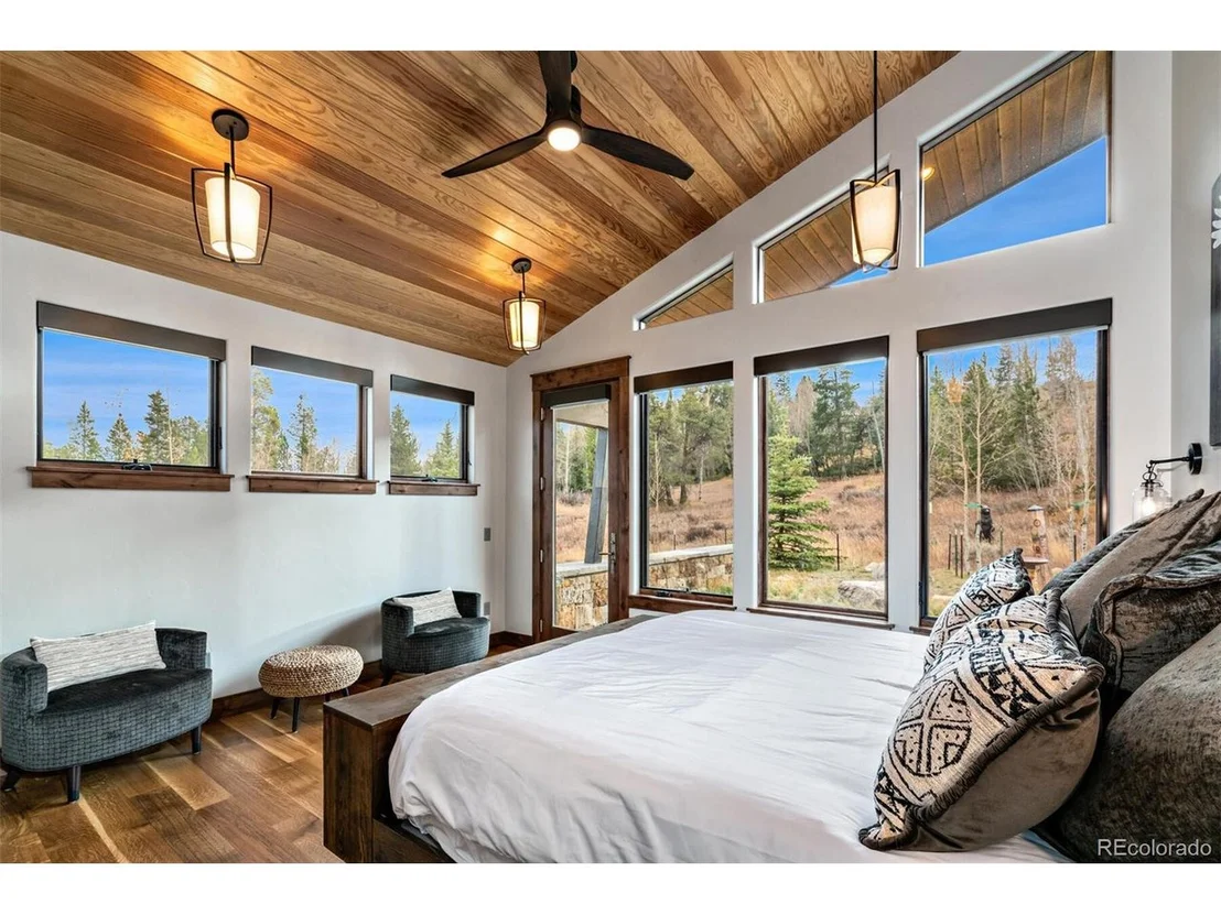 Photo of 2230 Golden Eagle Rd