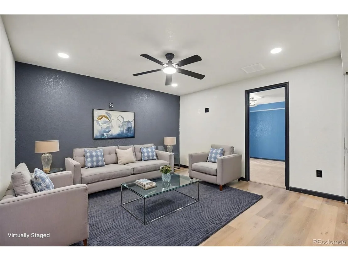 Photo of 3648 Holmes Ln