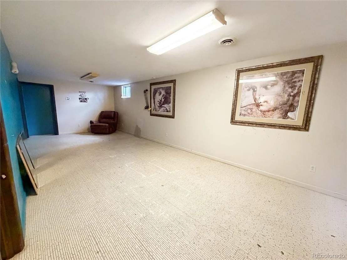 Photo of 662 Ash Ave